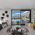 4-bedroom Modern With Sea View Villa