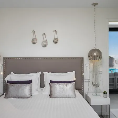 Villa 4-bedroom Modern With Sea View