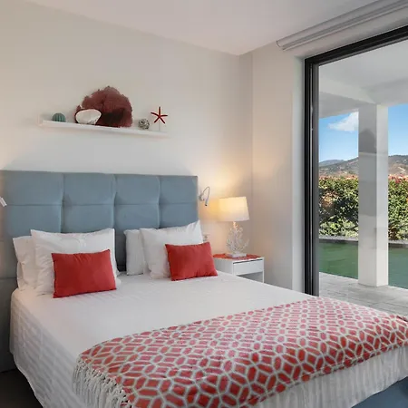 4-bedroom Modern With Sea View Villa Marbella