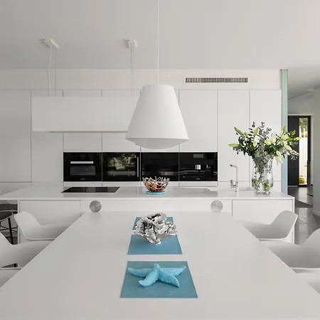 4-bedroom Modern With Sea View Villa