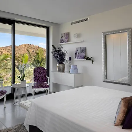 4-bedroom Modern With Sea View Villa